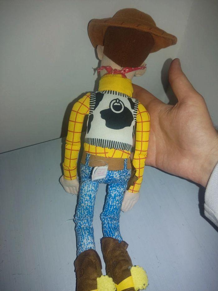 Peluche plush toy story woody Disney Pixar - photo numéro 4