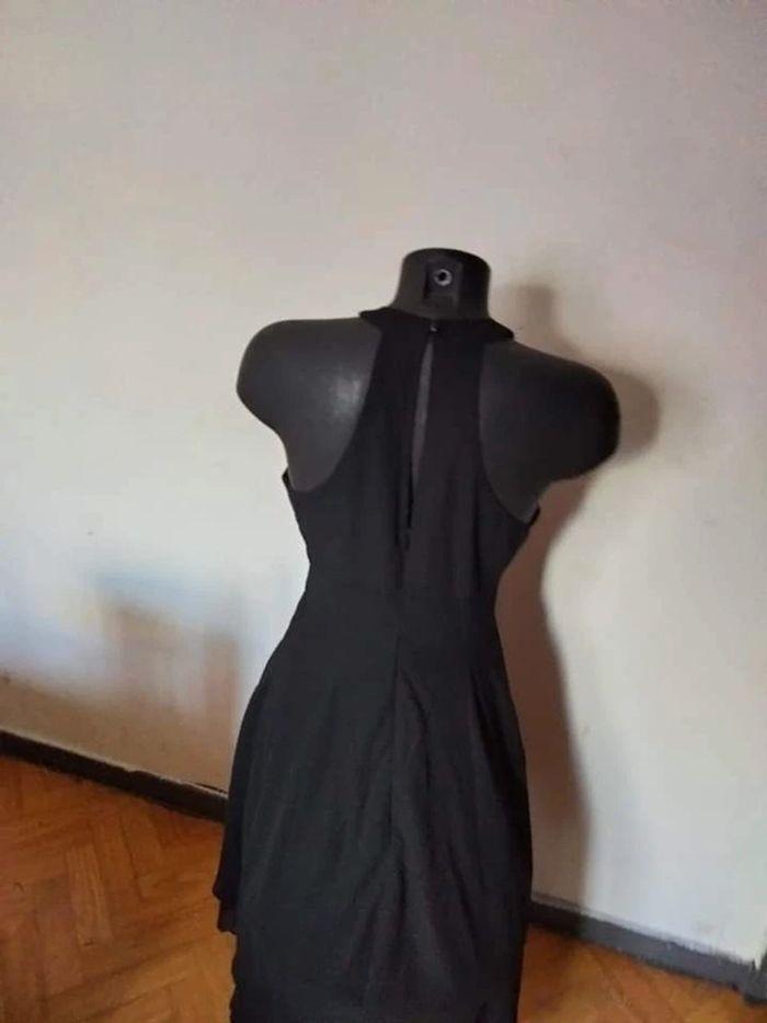 Magnifique robe noire taille L neuve avec étiquette - photo numéro 2