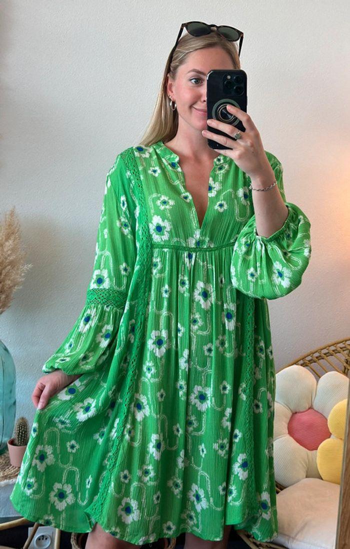 Robe estivale fluide verte à motifs fleuris taille U - ChicoSoleil - photo numéro 2