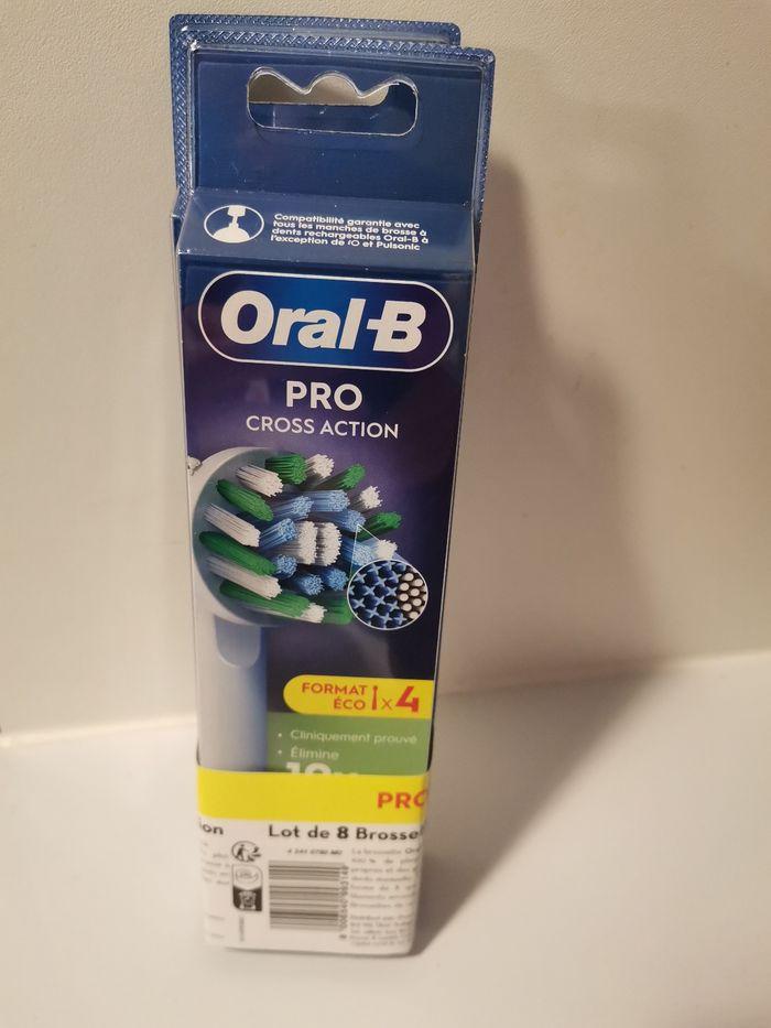 Lot de 8 brossette oral B - photo numéro 1