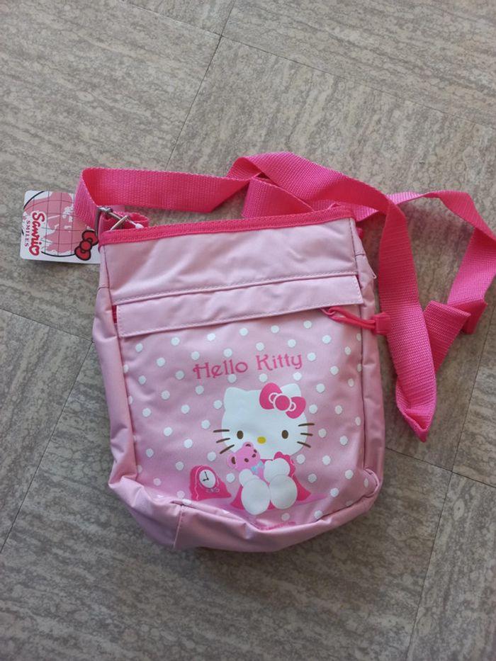 Jolie sac bandoulière Hello Kitty neuf - photo numéro 1