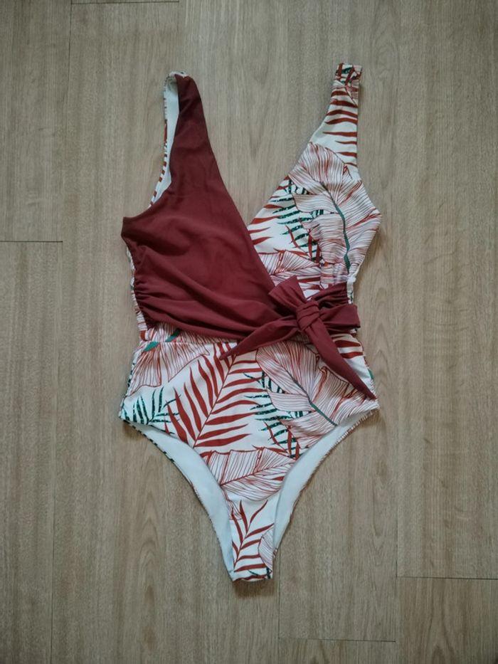 Maillot de bain une pièce Shein S - photo numéro 1