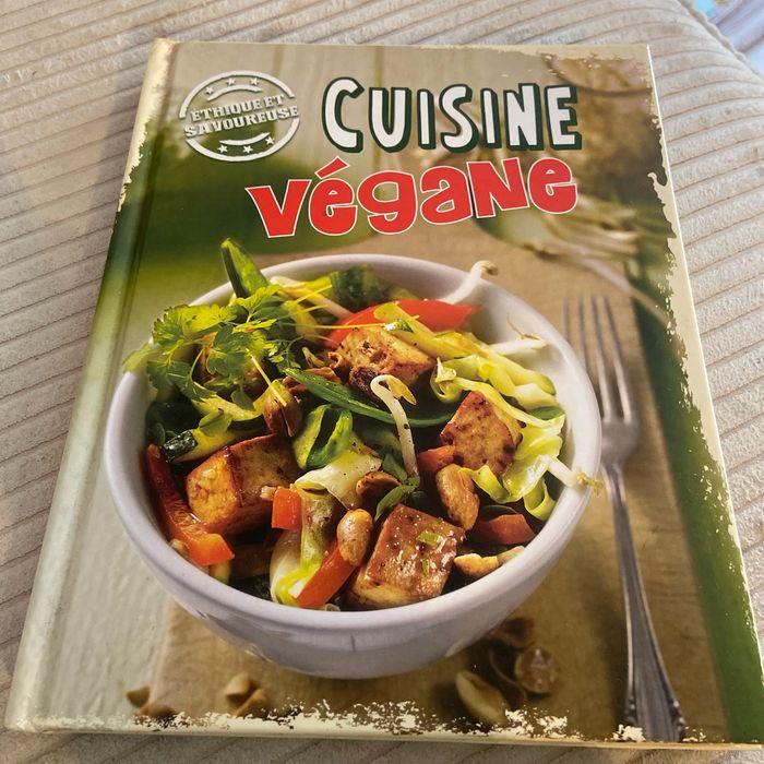 Livre de cuisine vegan - photo numéro 1