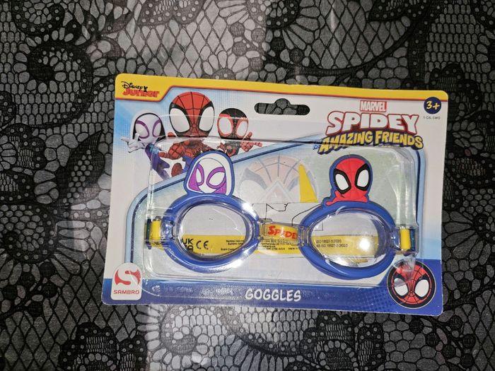 Lunette de natation spiderman