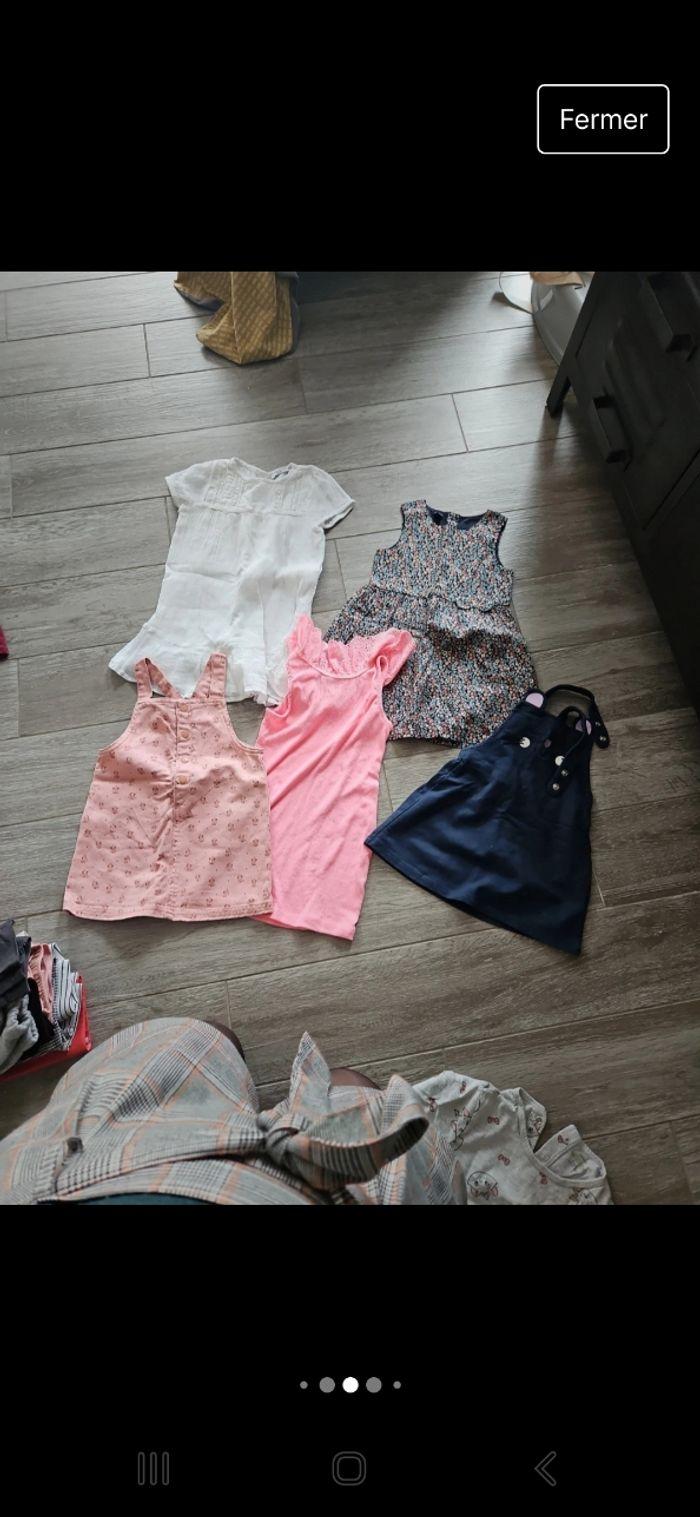 Lot vêtements filles 24 mois - photo numéro 6