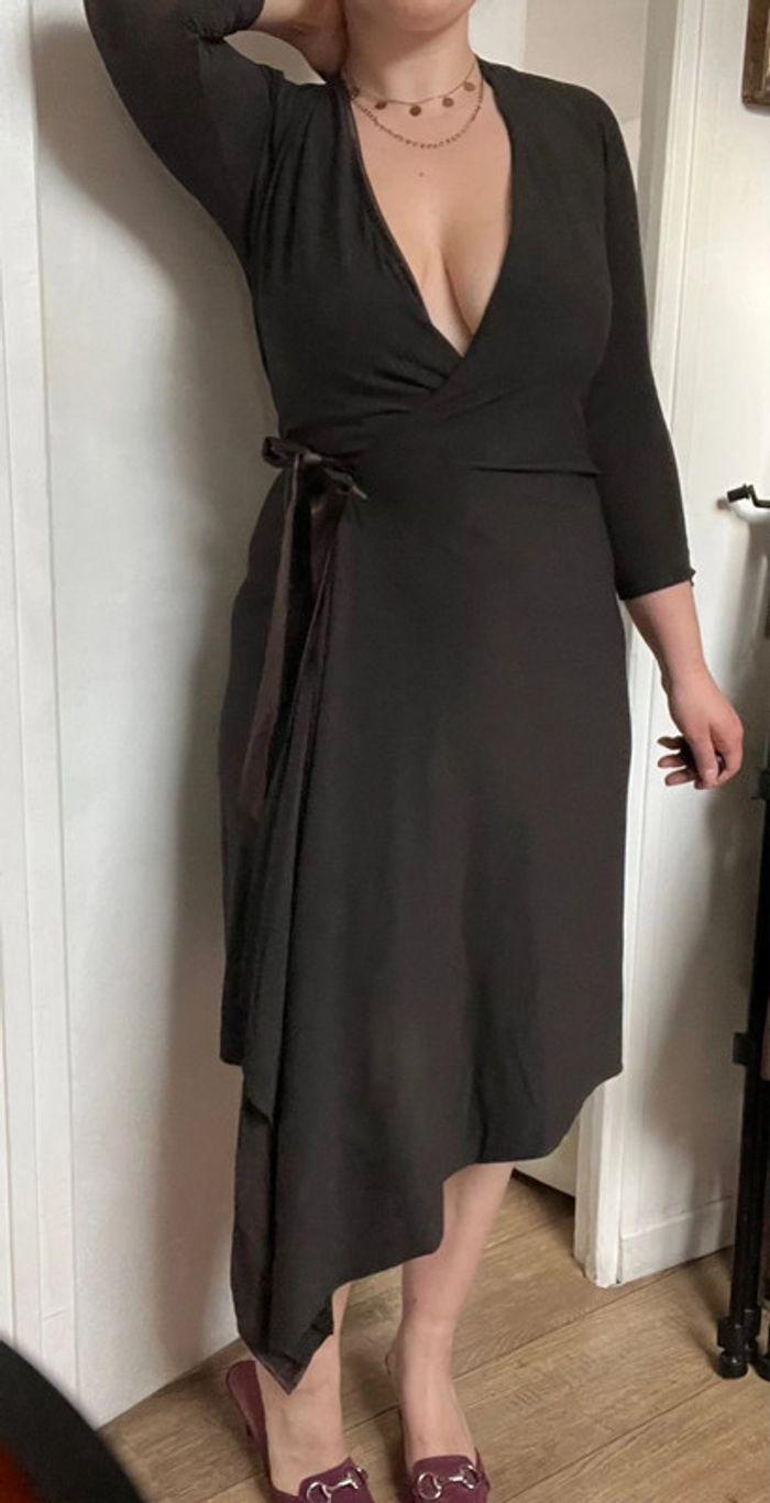 Magnifique robe de luxe portefeuille Max Mara taille 40 en soie et viscose - photo numéro 13