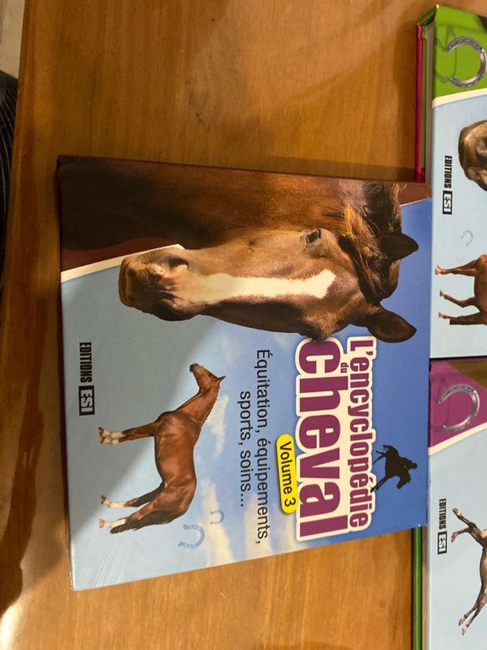 L’encyclopédie du cheval 3 Tomes - photo numéro 4