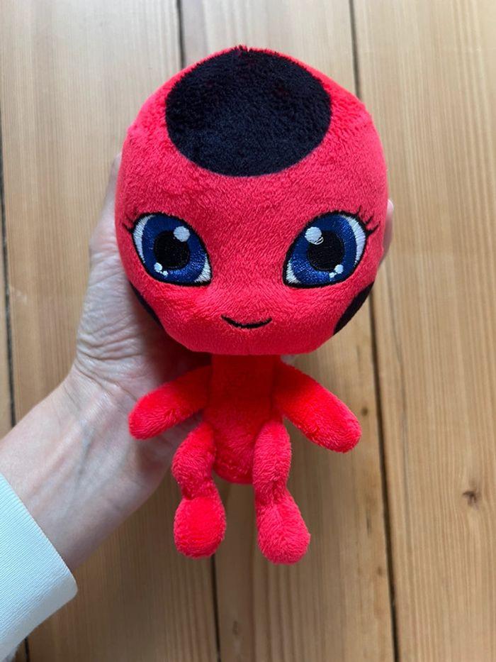 Peluche tikki miraculous - photo numéro 3