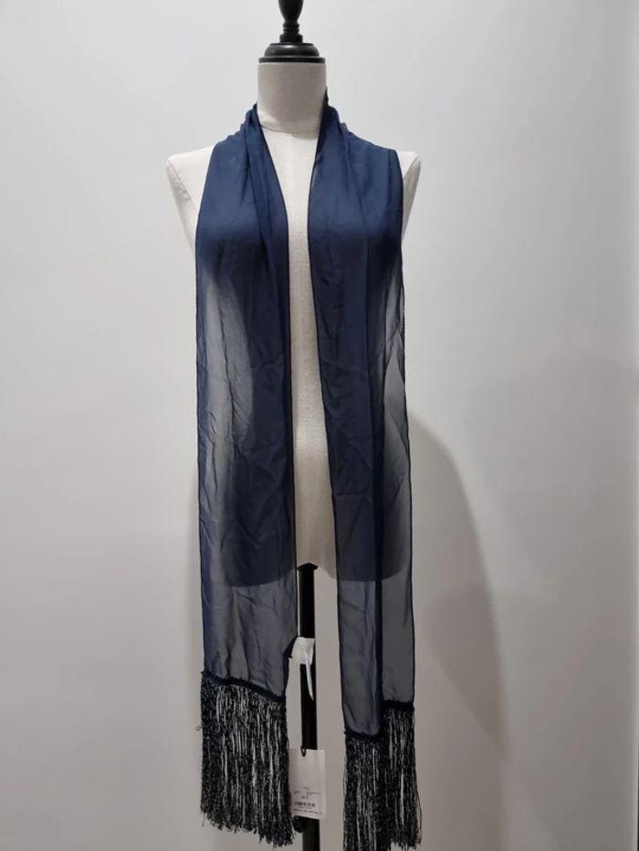 Echarpe foulard - photo numéro 1