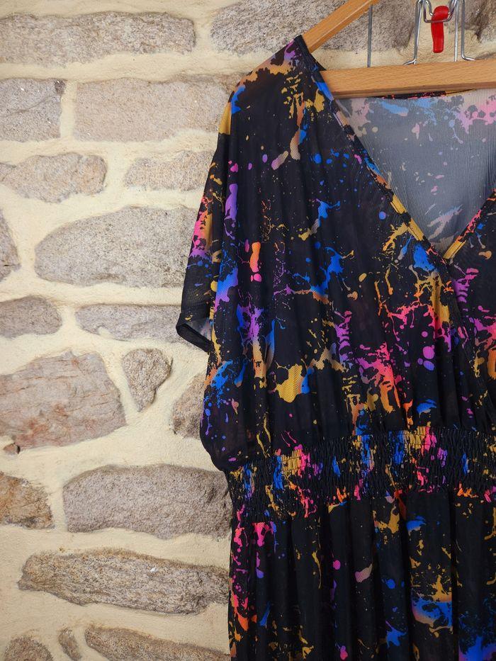 Robe de plage noire et multicolore Femme taille 52 marque Boohoo 🍓 - photo numéro 2