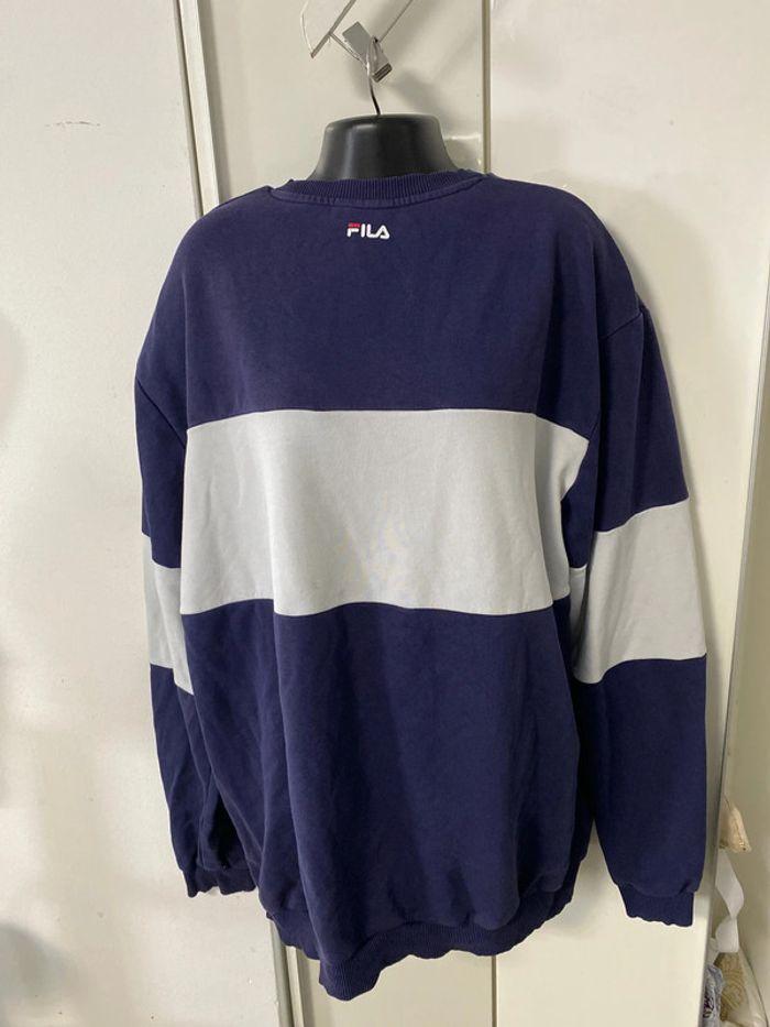 Pull FILA . Taille L - photo numéro 4