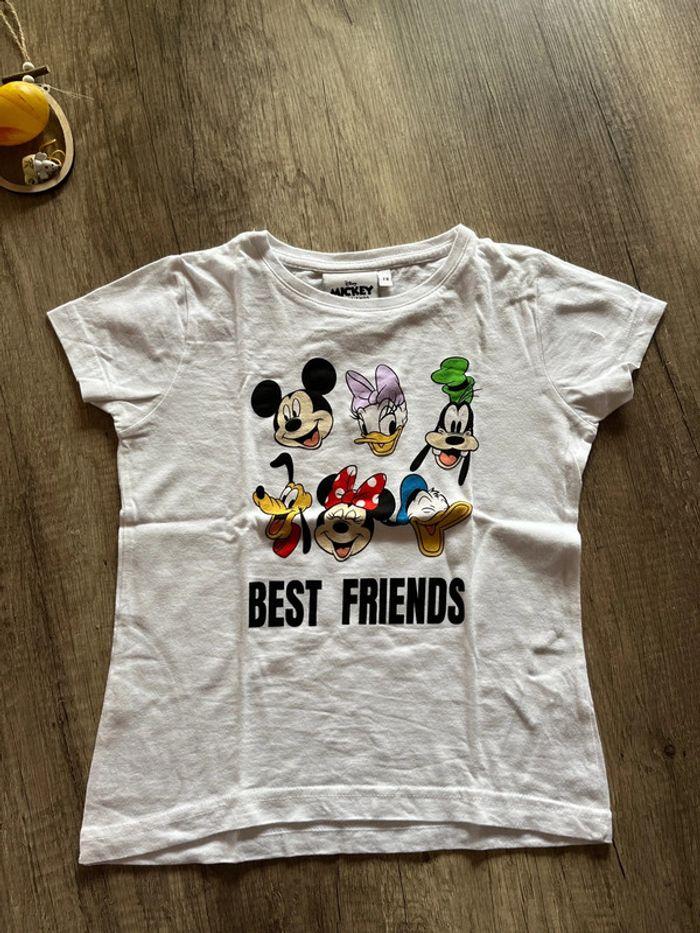 T-shirt Disney - photo numéro 1