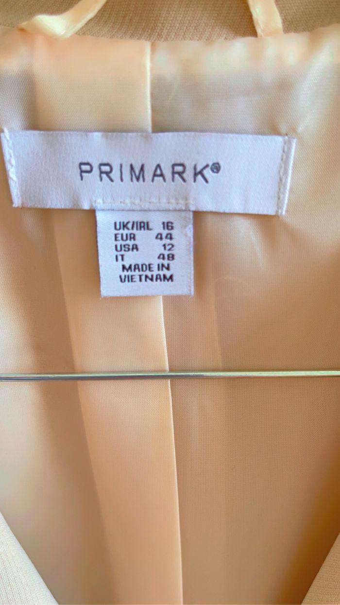 Costume de chez Primark quasi neuf - photo numéro 5