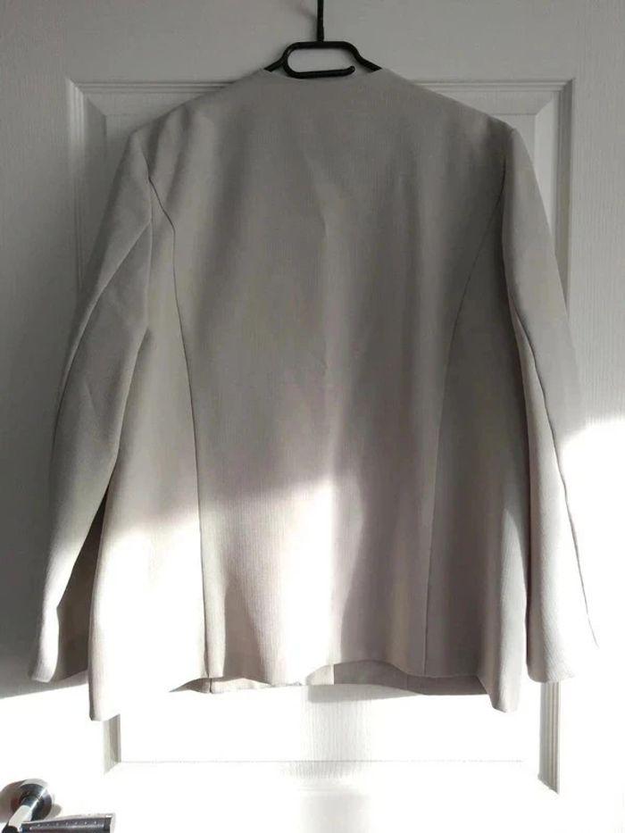 Veste tailleur brodée beige T50 Karting - photo numéro 4