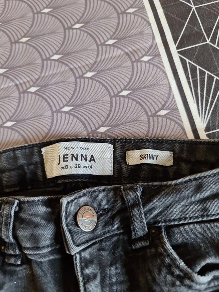 Jean skinny troué taille S 36 (EUR) - photo numéro 7