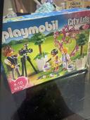 Boite Playmobil City Life 9230