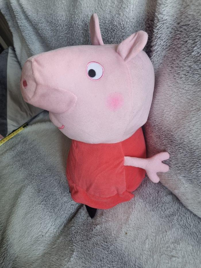 Peluche Peppa pig - photo numéro 2