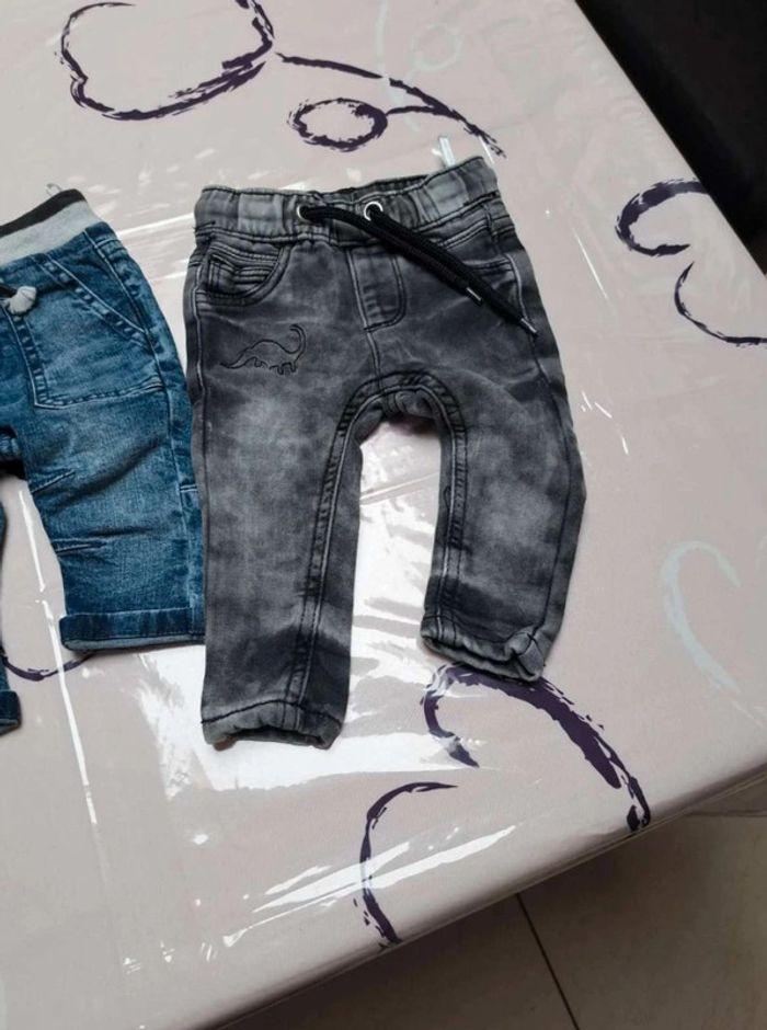 lot de  3 jeans taille  6  mois  (68) - photo numéro 4