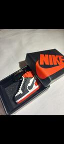 Porte clef nike pixel