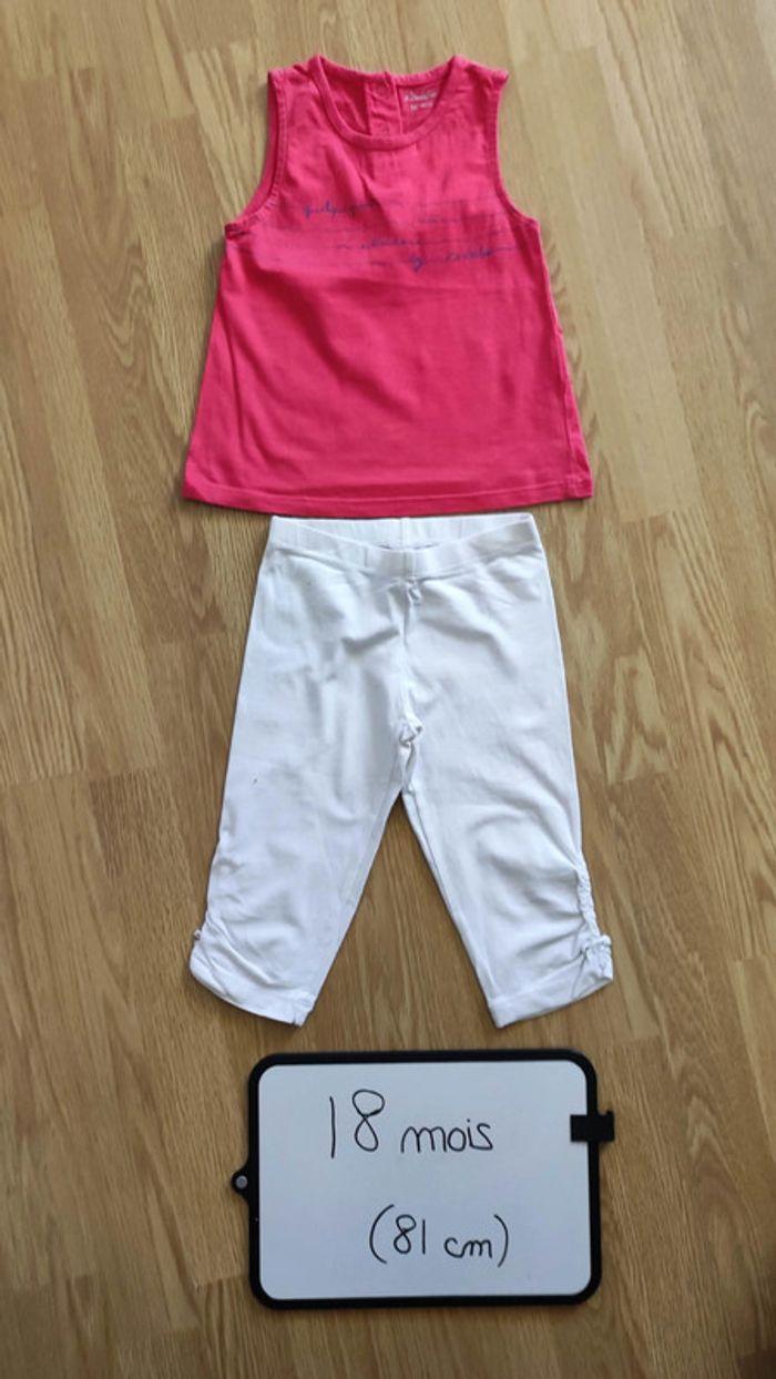 2 t-shirts  + legging blanc taille 18 mois - photo numéro 2