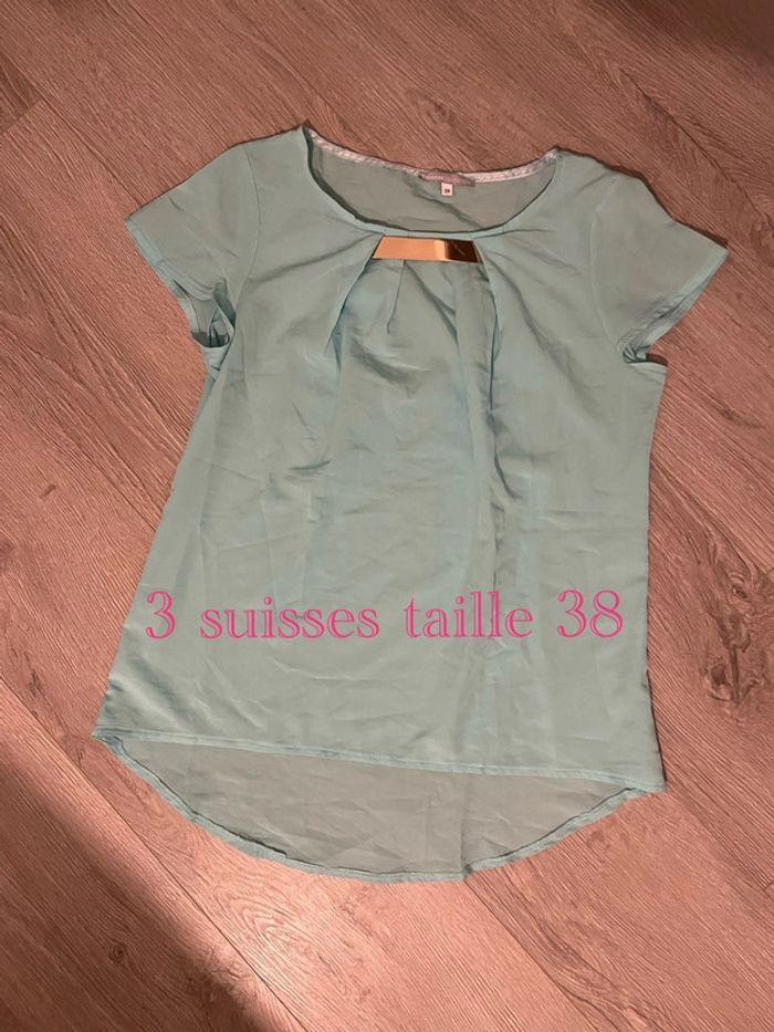 Blouse à manches courtes vert clair menthe pastel bijou plaque devant 3 suisses taille 38 - photo numéro 1