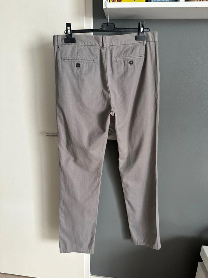 Pantalon gris chino T 44 - photo numéro 2