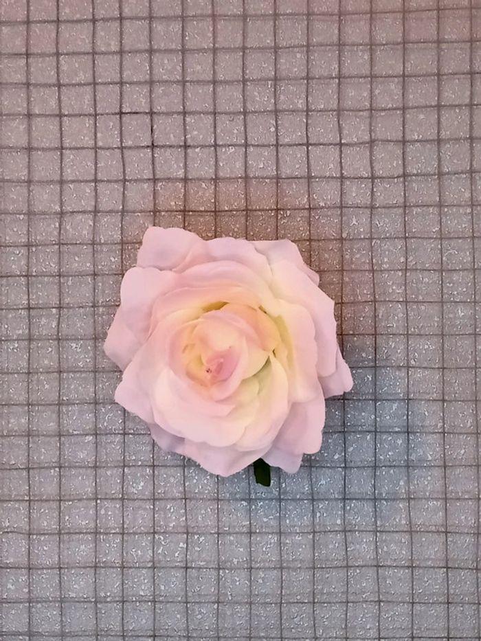 Pince à cheveux en forme de fleur de Rose pour femmes - photo numéro 1