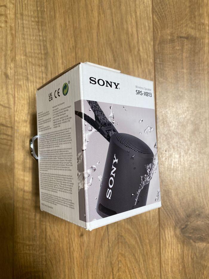 Enceinte Sony portable sans fil extra bass XB13 noir - neuve - photo numéro 5