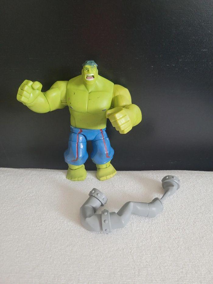 Personnage figurine disney hulk - photo numéro 1