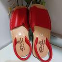 Sandalettes neuves cuir rouge taille 32