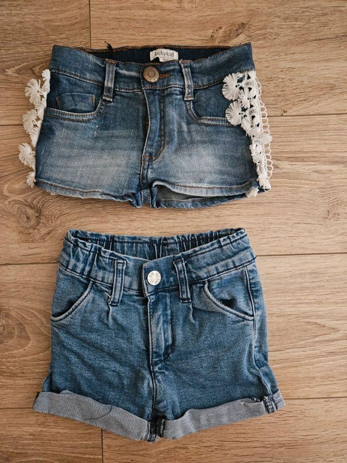 2 short en jeans 5 ans - photo numéro 1