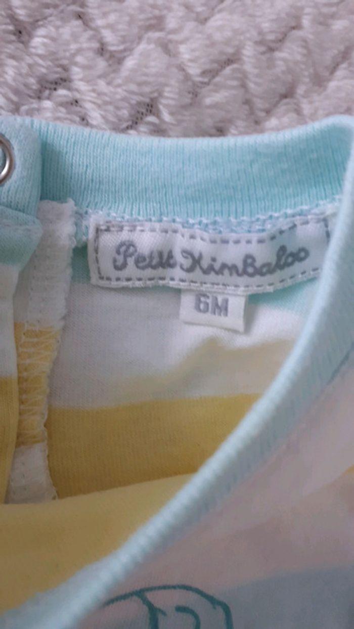 Ensemble garçon short et t-shirt manches turquoise jaune blanc Petit Kimbaloo 6 mois comme neuf - photo numéro 9