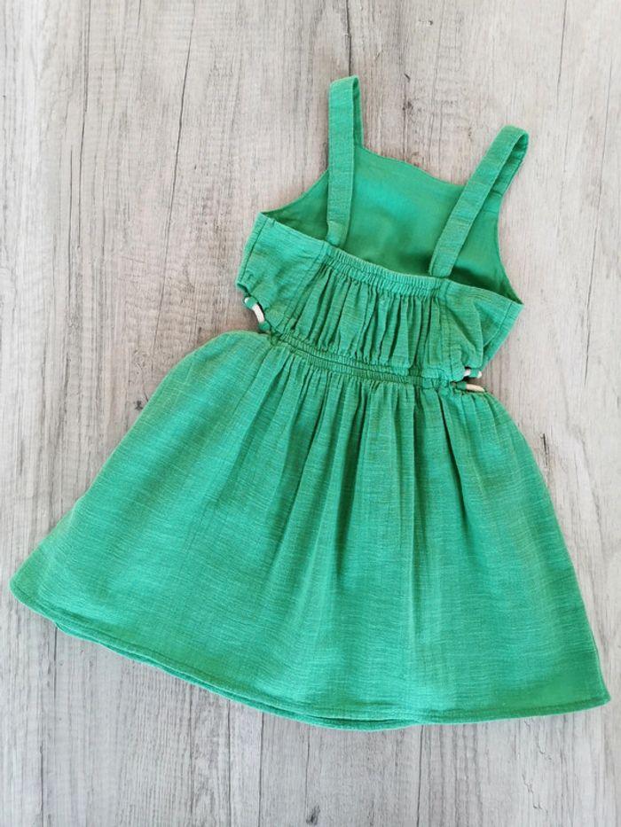 Robe verte 2 ans - photo numéro 2