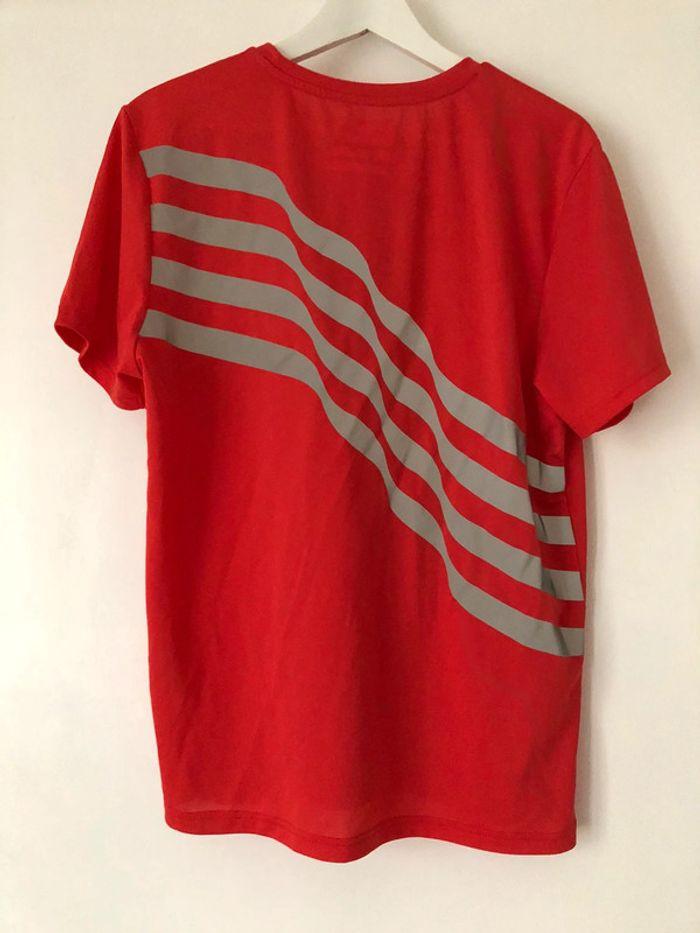 T shirt sport rouge ASOS taille L - photo numéro 2