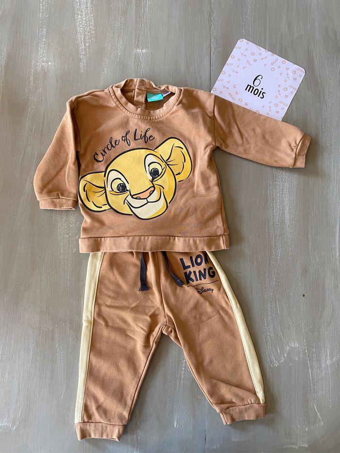 Ensemble Disney Le Roi Lion sweat et pantalon, 6 mois - photo numéro 1