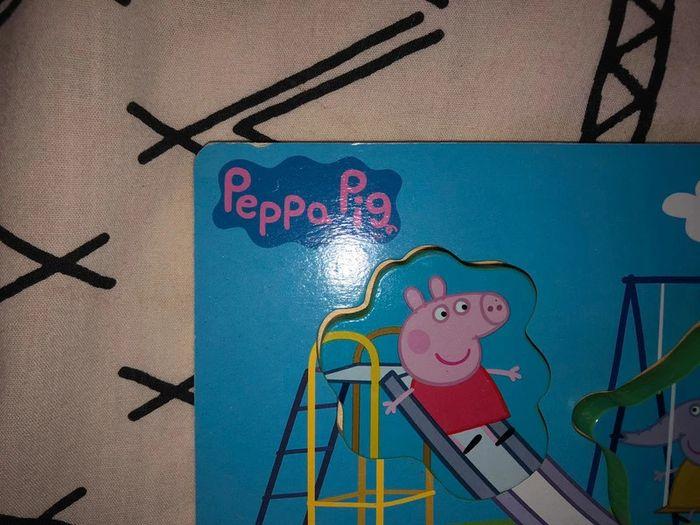 Puzzle en bois peppa pig - photo numéro 2