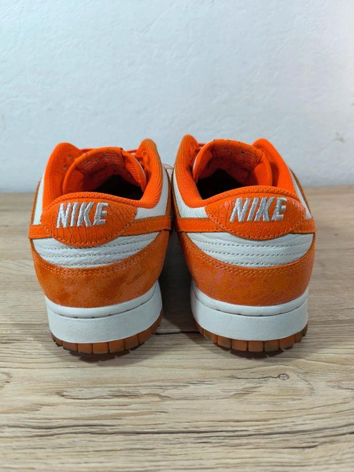 Dunk low cracked orange pointure 42,5 comme neuves - photo numéro 7