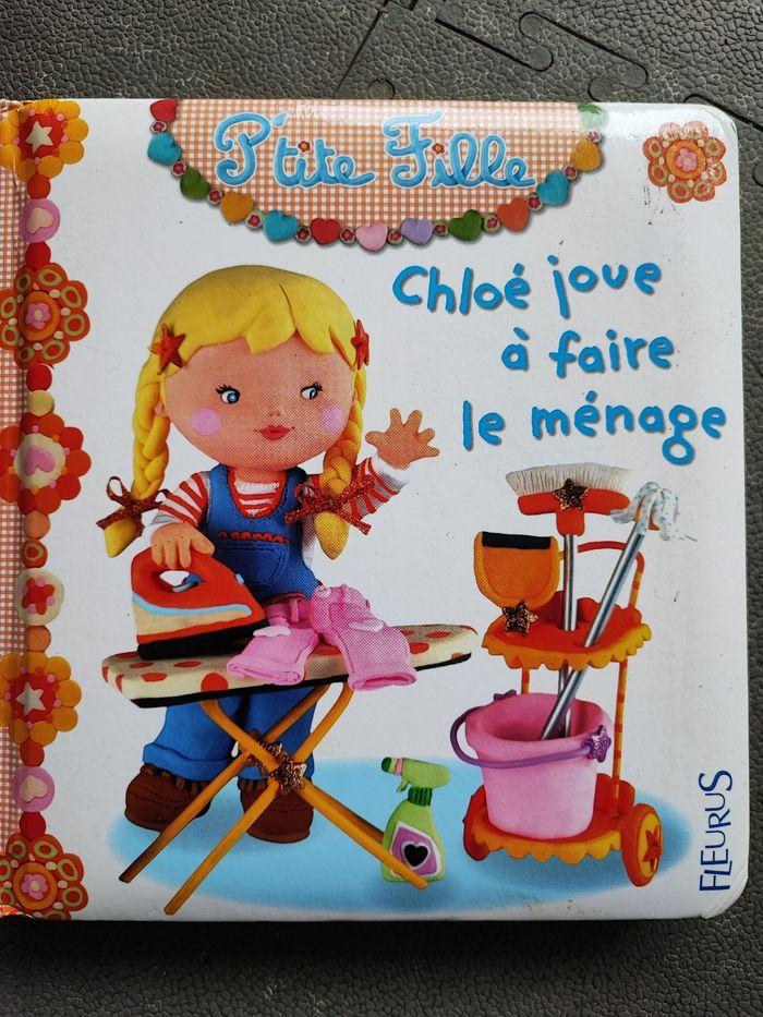 Livre p'tite fille - photo numéro 1