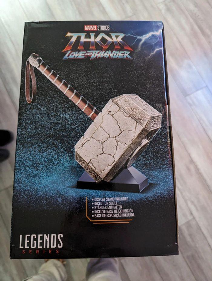 Hasbro Réplique Marvel Thor Love and Thunder Marteau électronique Mjolnir

Neuf - photo numéro 3