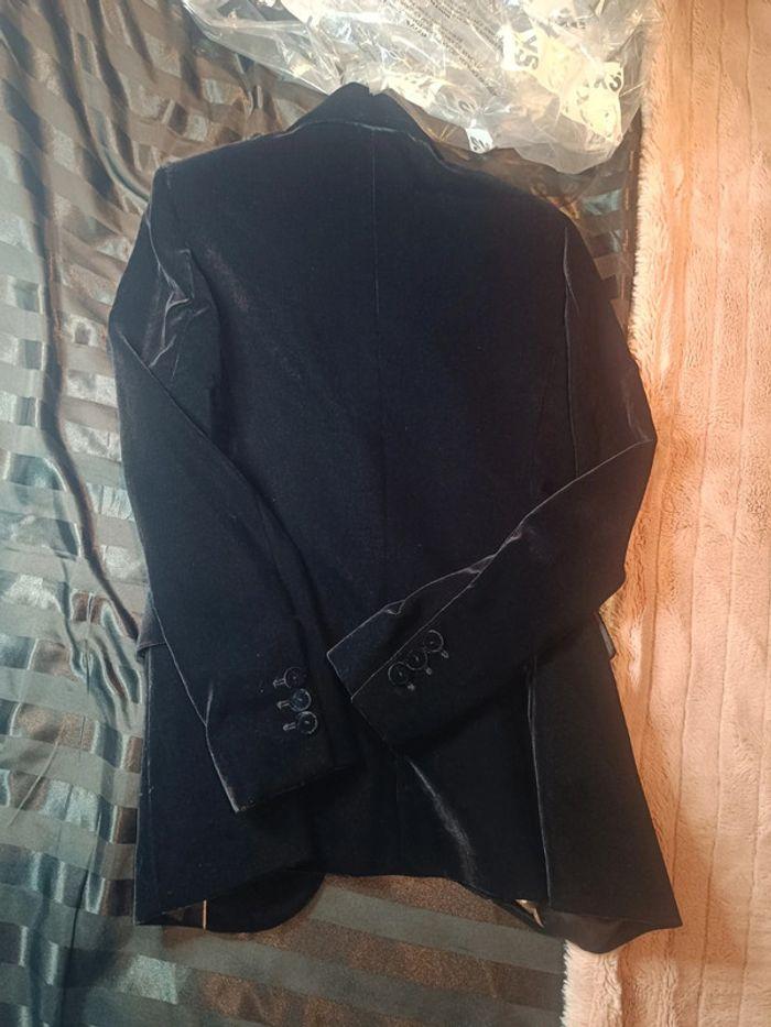 Annonce de Vente : Veste Noir velours - Taille XS - Mango neuve - photo numéro 4