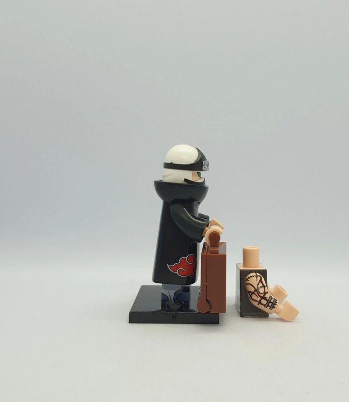 🥷 Figurine Naruto Shippûden Akatsuki - Kakuzu - (Style Lego) 🥷 - photo numéro 4