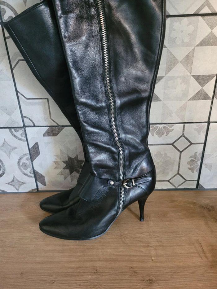 Botte en cuire taille 38 fausta moretti à zip porter 3 fois - photo numéro 4