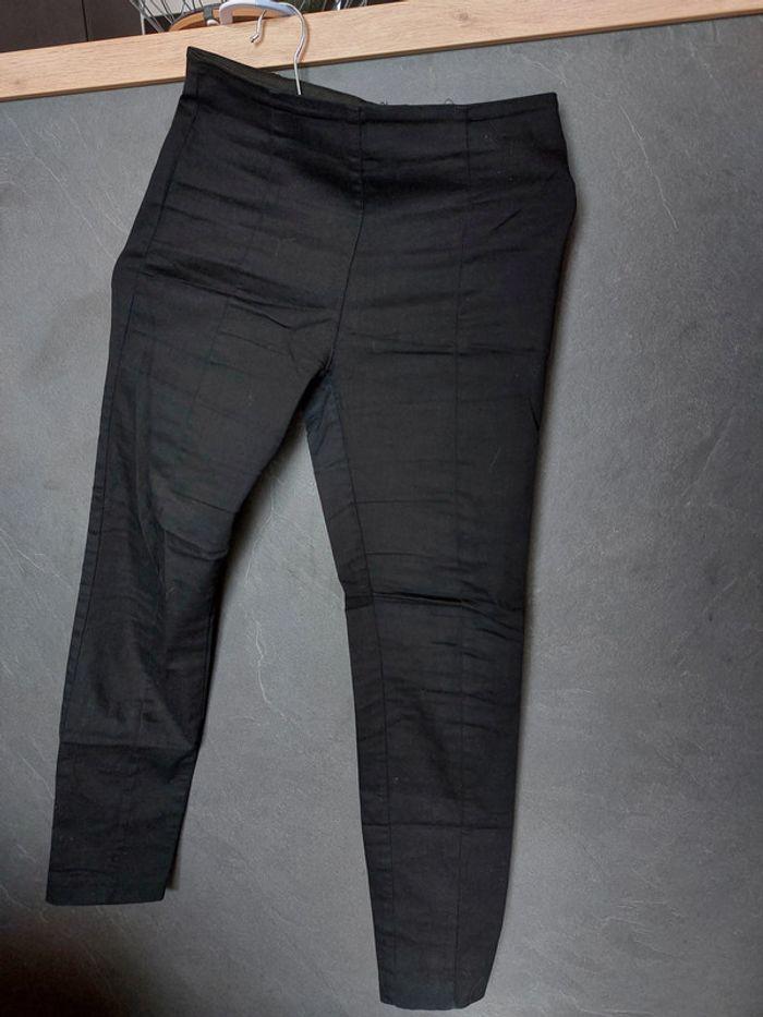 Pantalon noire H&M - photo numéro 1