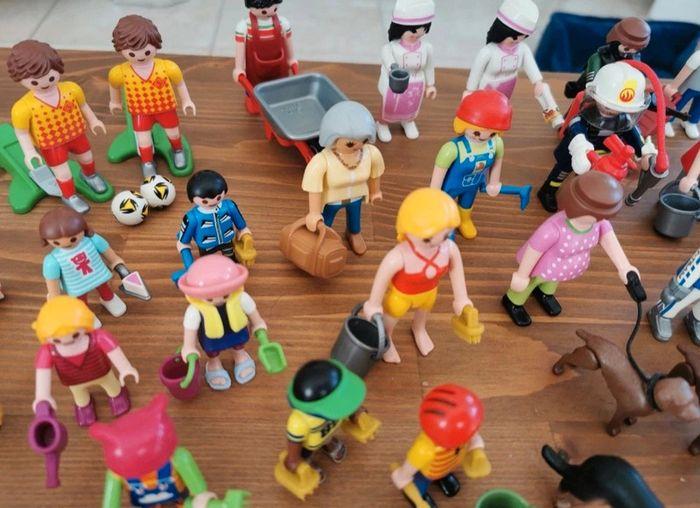 Lot de 216 playmobil geobra jeu de construction personnages animaux accessoires - photo numéro 10