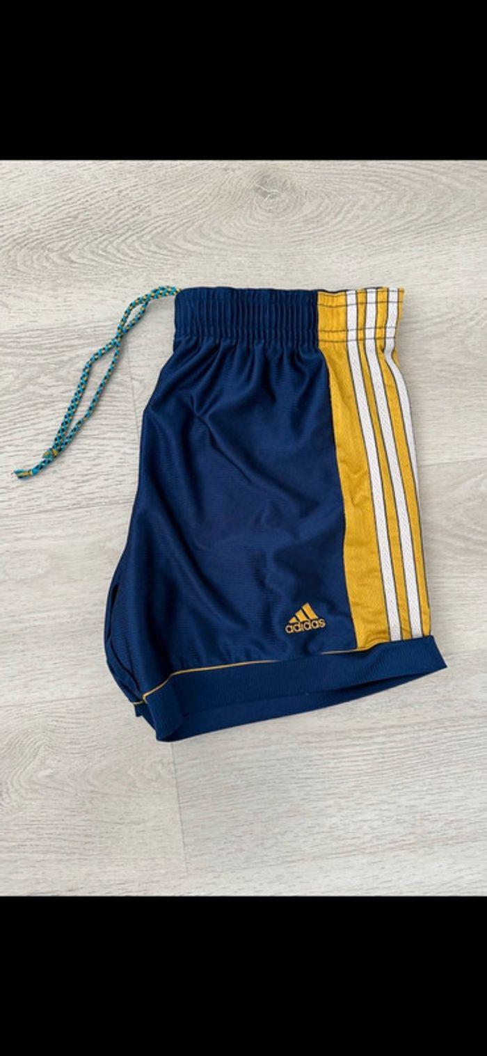 Short Adidas OM - photo numéro 5