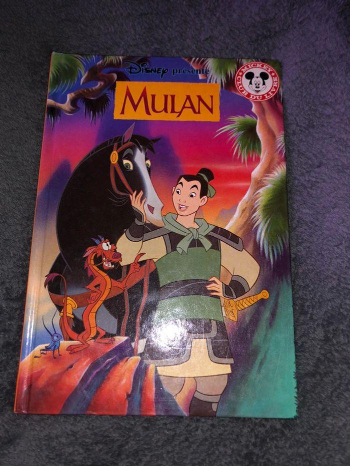 Livre Disney Mulan