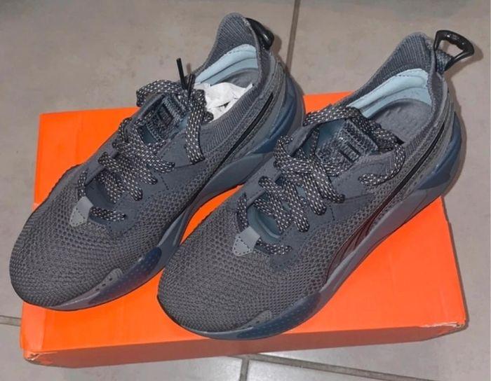 Baskets puma grises foncées 37,5 neuves - photo numéro 2