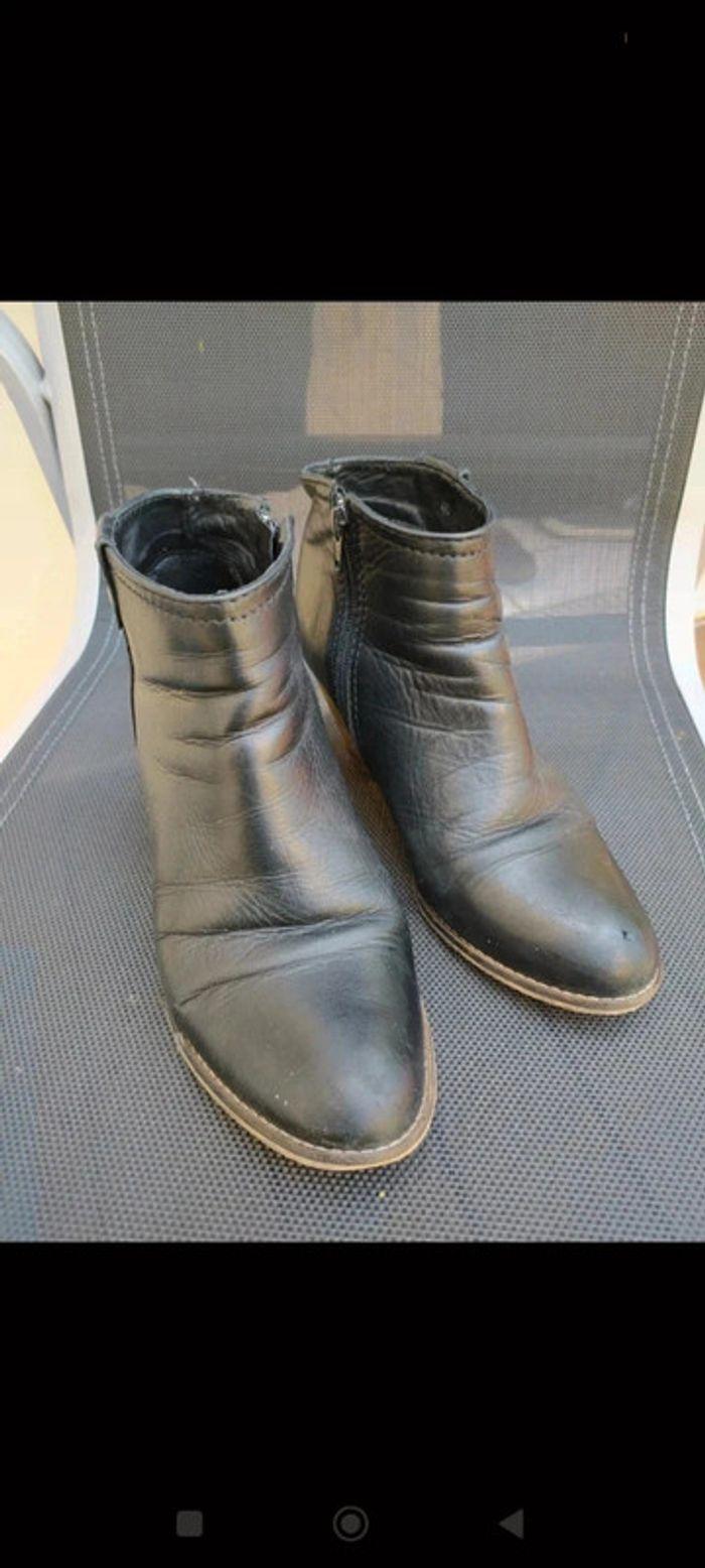 Bottines noires en cuir André taille 40 - photo numéro 2