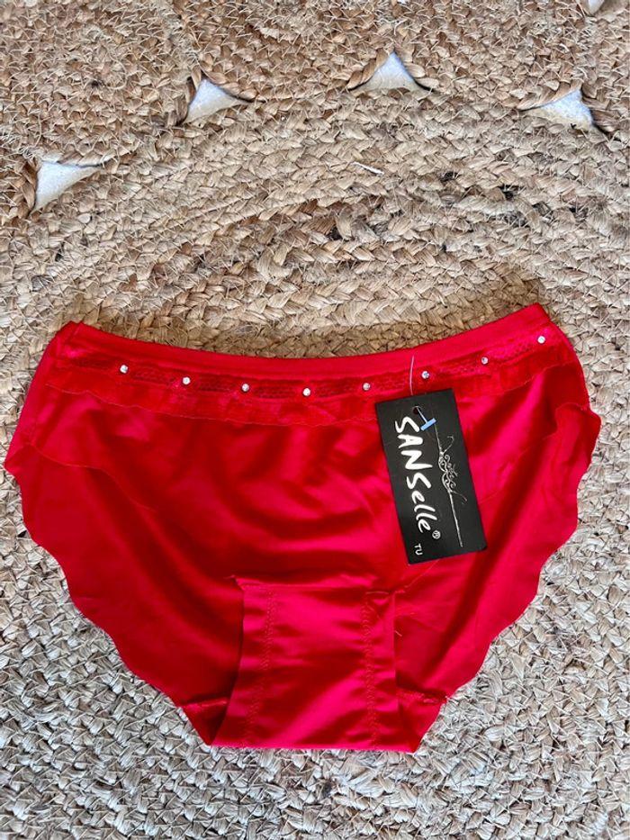 Culotte rouge avec strass argenté de taille XS  de la marque SanSelle - photo numéro 2