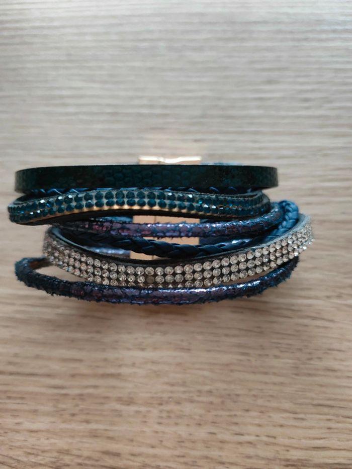 Bracelet bleu - photo numéro 3